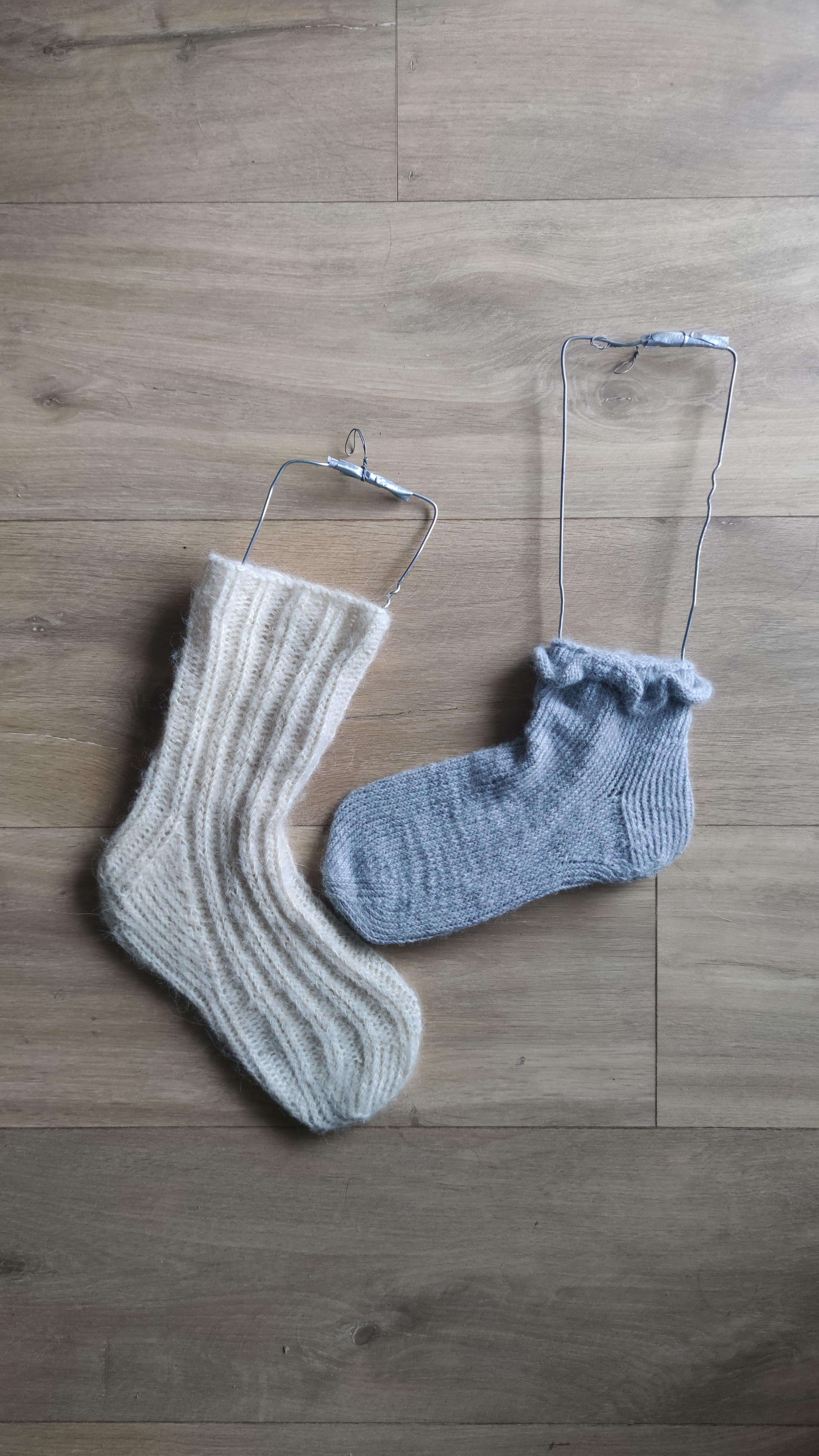 SUNOYA Bloqueurs De Chaussettes, Support De Chaussettes en Bois Forme, 5 Pièces Bloqueurs De Chaussettes En Bois pour Chaussettes à Tricoter et à Crocheter, Modèle De Tricotage De Bricolage (A